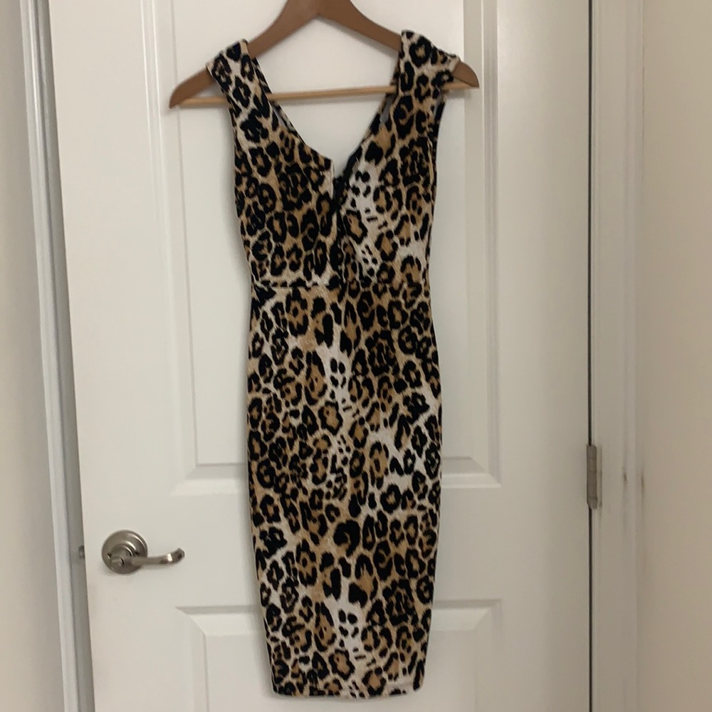 Leopard thin looking dress